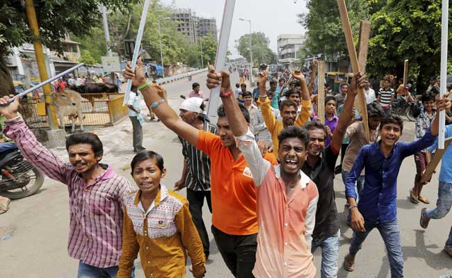 dalit-protesters