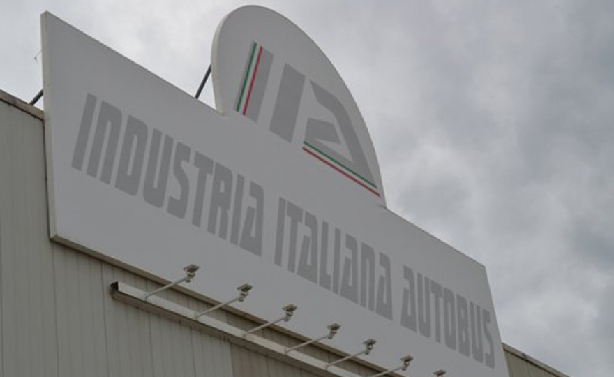 Industria italiana autobus
